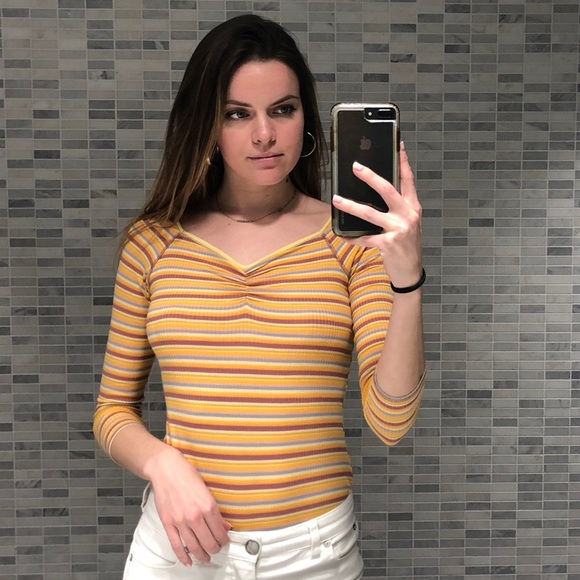 Meet your Posher, Andee - Picture 1 of 1